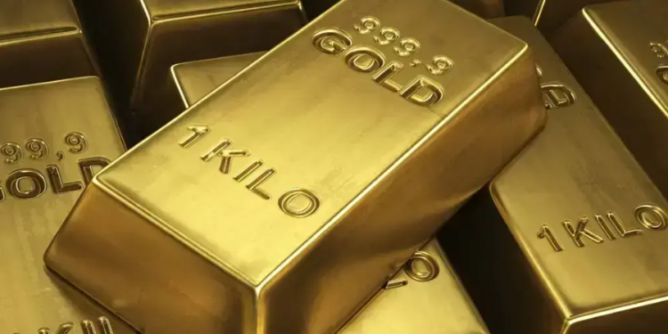 Gold Prices increases Rs5,300 per Tola in Pakistan; Silver Also Rises