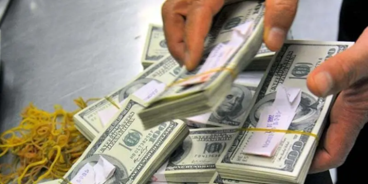 $20m withdrawn from Pakistan government bonds in a single day amid Gulf conflict