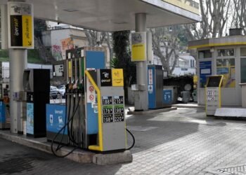 U.S lifts curbs on Russian oil giant’s German subsidiary