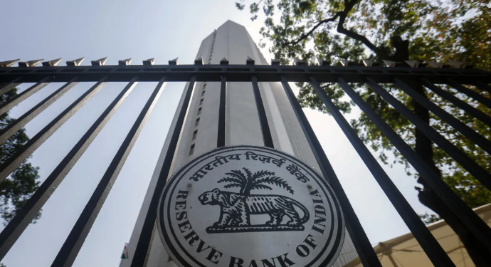 India’s Central Bank Cancels T-Bill Auction to Ease Liquidity Pressures