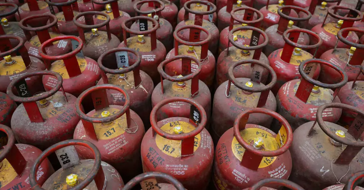 India Turns LPG Supply Crisis into Push for Piped Gas Expansion