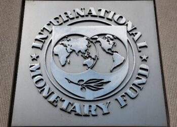 Pakistan tells IMF it is ready to raise interest rates