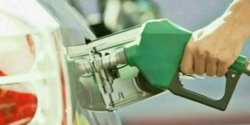 Petrol Up Rs5.44, Diesel Soars Rs31.05 as Government Introduces Daily Fuel Pricing